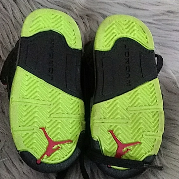 Size 5c jordans - Picture 6 of 8